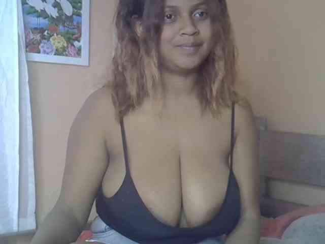 Bellalabelle webcam