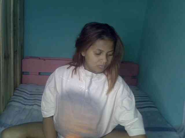 Bellalabelle webcam