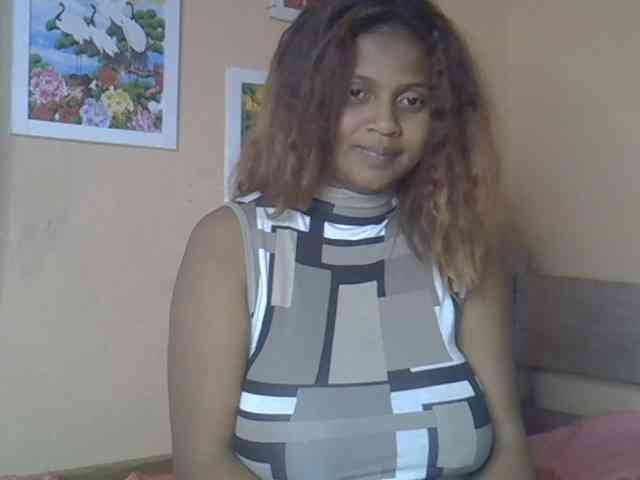 Bellalabelle webcam