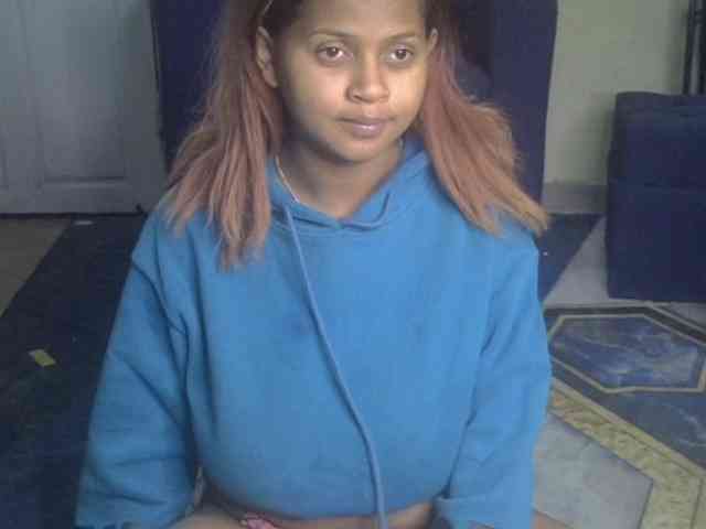 Bellalabelle webcam
