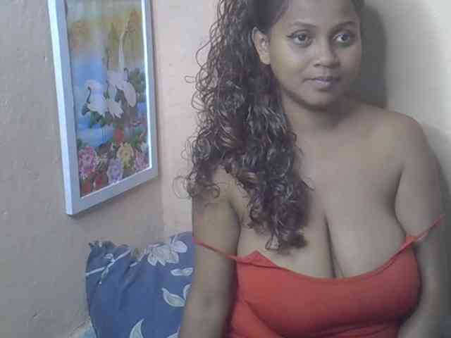 Bellalabelle webcam