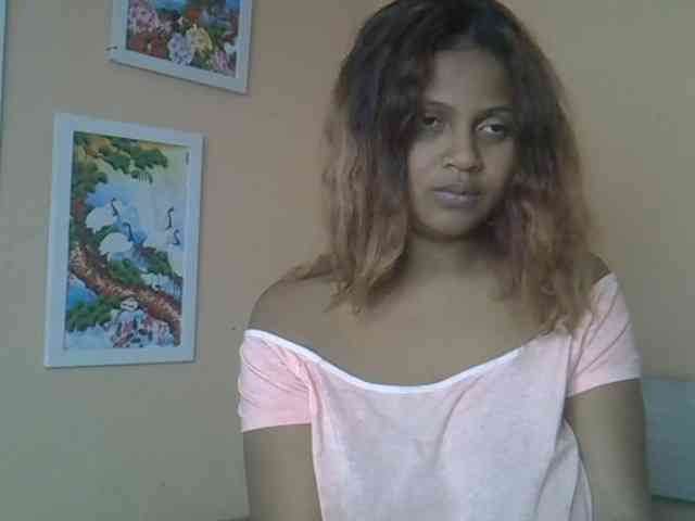 Bellalabelle webcam