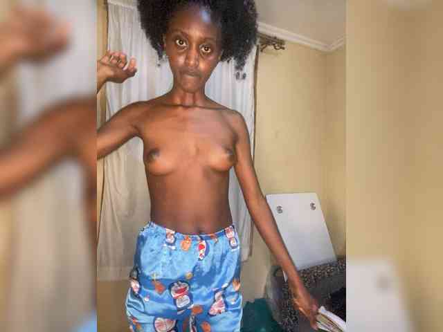 Petite-pretty webcam