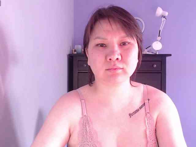 Albina-SeXXXova webcam