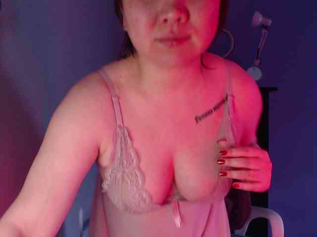 Albina-SeXXXova webcam