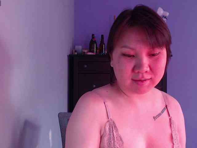 Albina-SeXXXova webcam