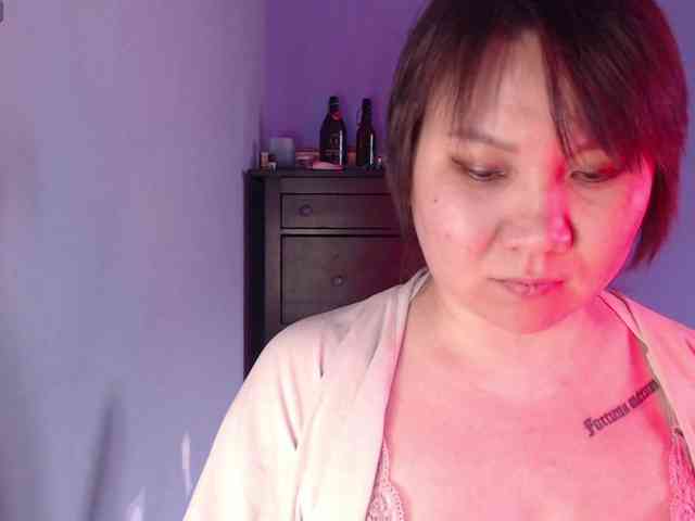 Albina-SeXXXova webcam