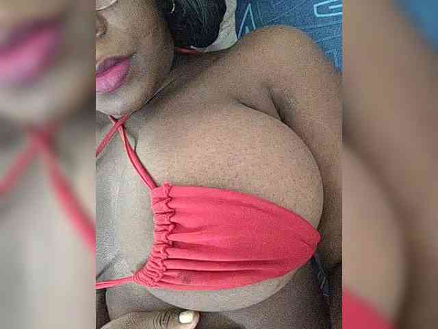 Pamelita221 webcam