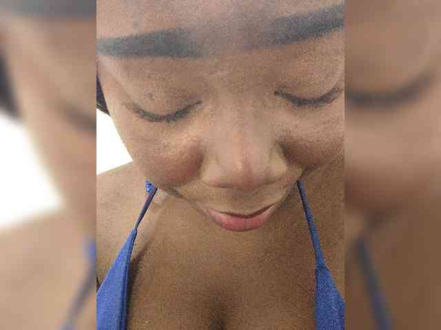 Pamelita221 webcam