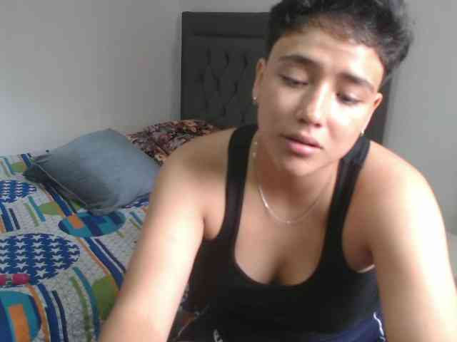 Blaketaylor21 webcam