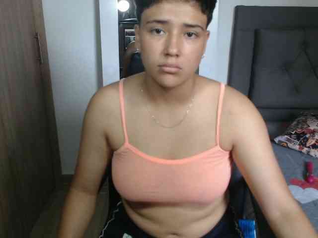 Blaketaylor21 webcam
