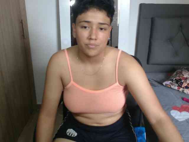 Blaketaylor21 webcam