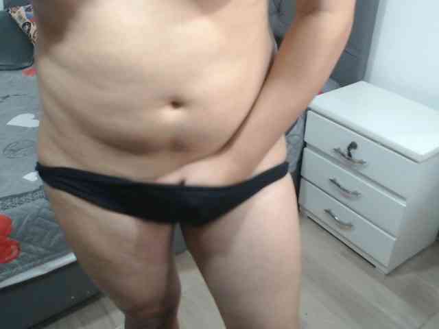Blaketaylor21 webcam