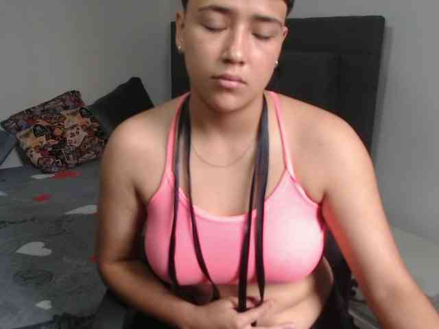 Blaketaylor21 webcam