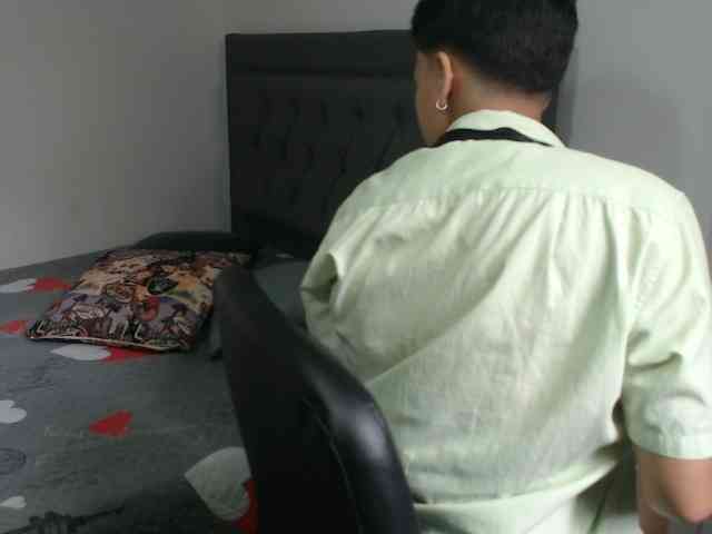 Blaketaylor21 webcam