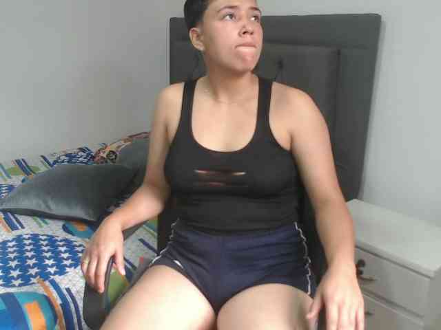 Blaketaylor21 webcam