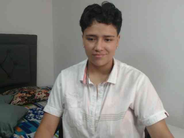 Blaketaylor21 webcam