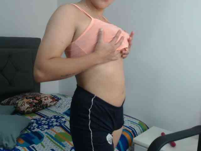 Blaketaylor21 webcam