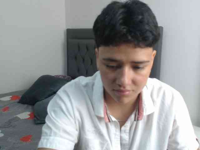Blaketaylor21 webcam