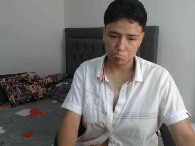 Blaketaylor21 webcam
