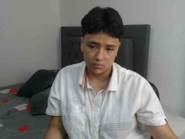 Blaketaylor21 webcam