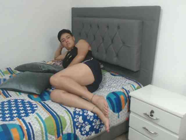 Blaketaylor21 webcam