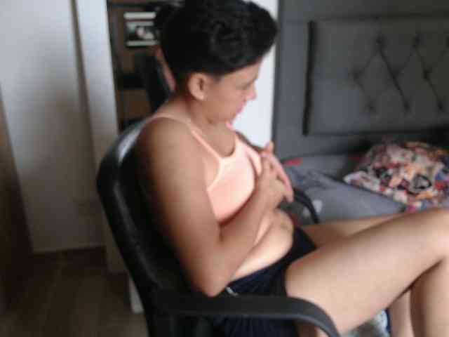 Blaketaylor21 webcam