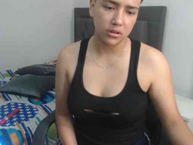 Blaketaylor21 webcam
