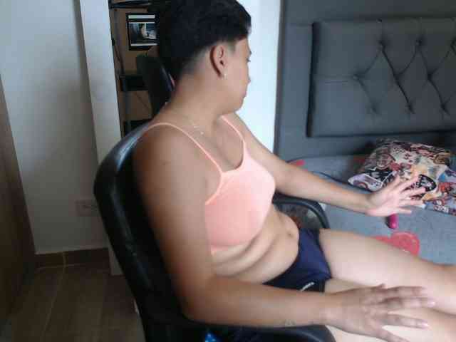 Blaketaylor21 webcam