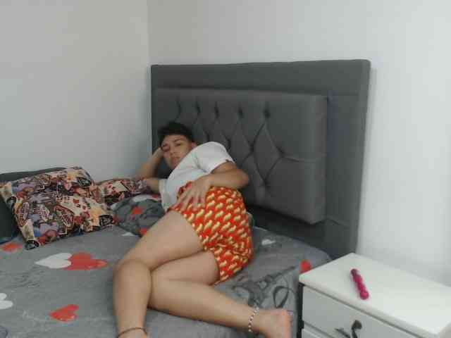 Blaketaylor21 webcam