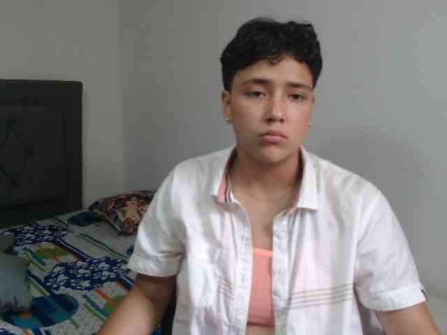 Blaketaylor21 webcam