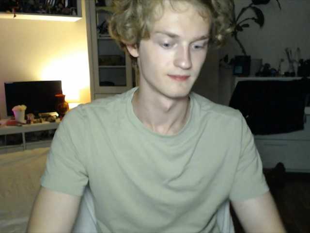 DanielYumm live cam
