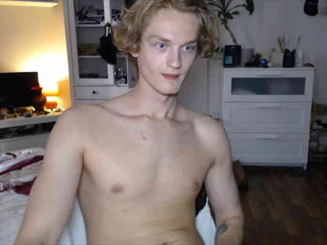 DanielYumm Live Webcam on BongaCams