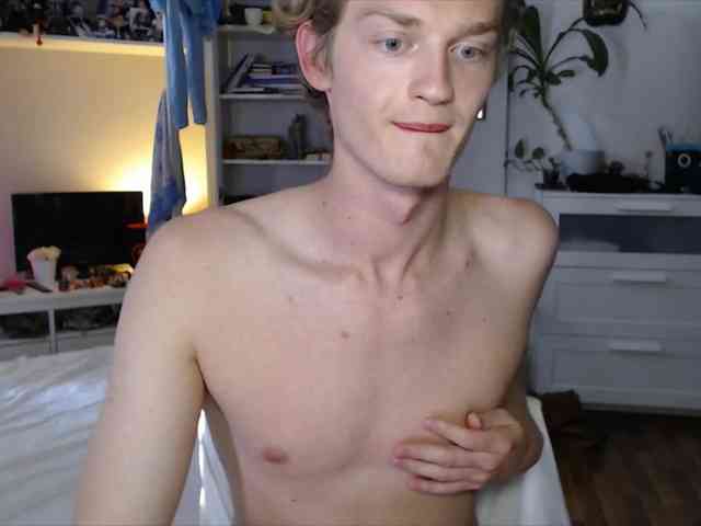 DanielYumm Sex Cam Show