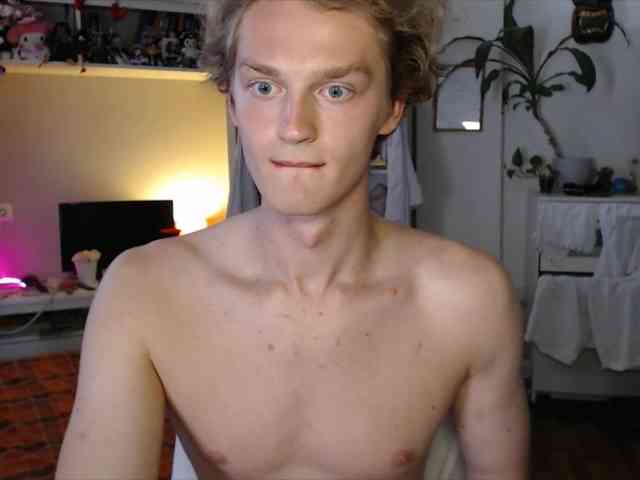 DanielYumm Sex Cam Show