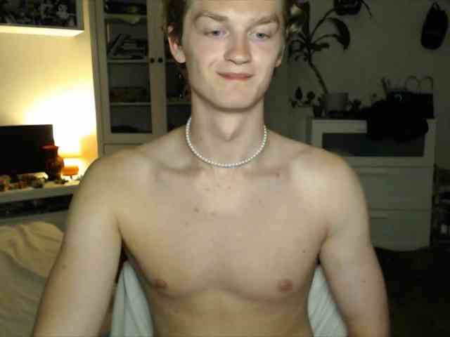 DanielYumm Sex Cam Show