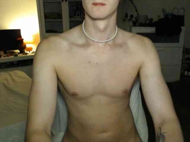 DanielYumm Sex Cam Show