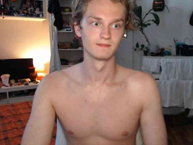 DanielYumm Sex Cam Show