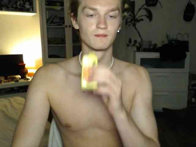 DanielYumm Sex Cam Show