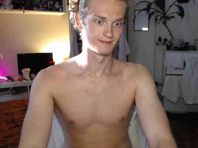 DanielYumm Sex Cam Show