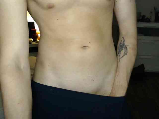 DanielYumm Sex Cam Show