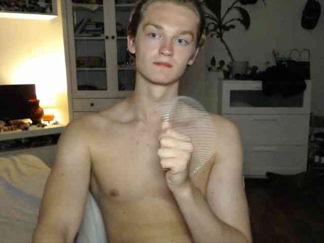 DanielYumm Sex Cam Show