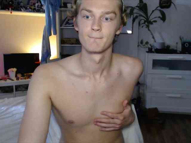 DanielYumm Sex Cam Show