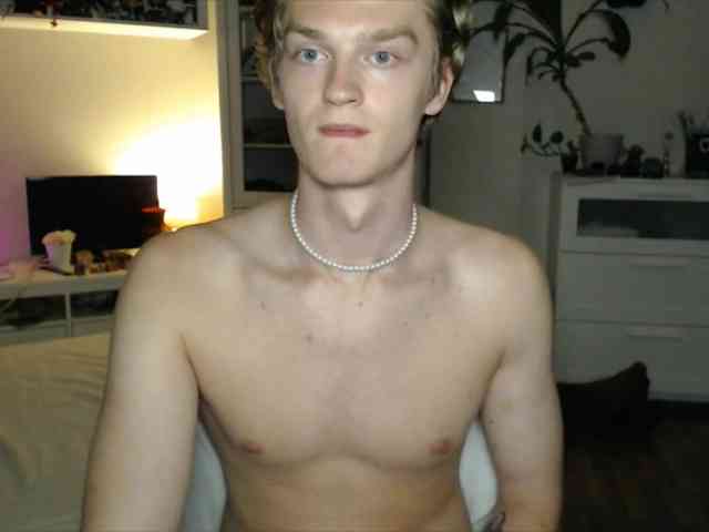 DanielYumm Sex Cam Show