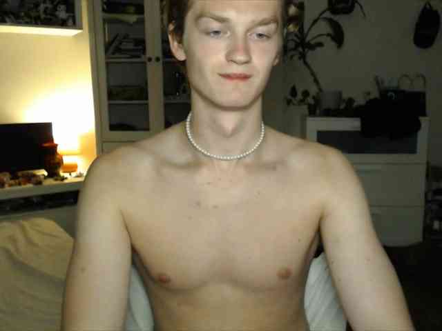 DanielYumm Sex Cam Show