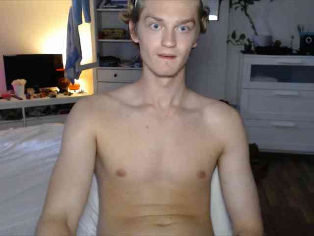 DanielYumm Sex Cam Show
