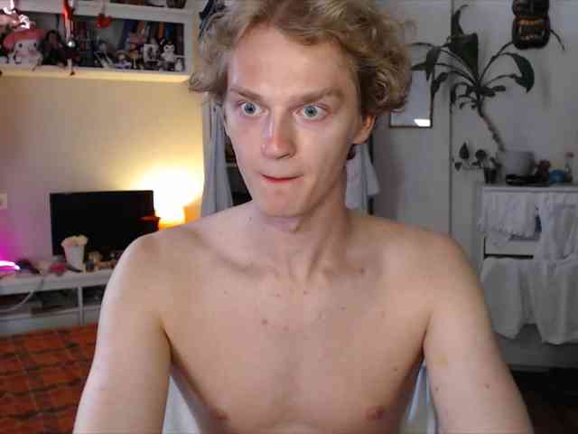 DanielYumm Sex Cam Show