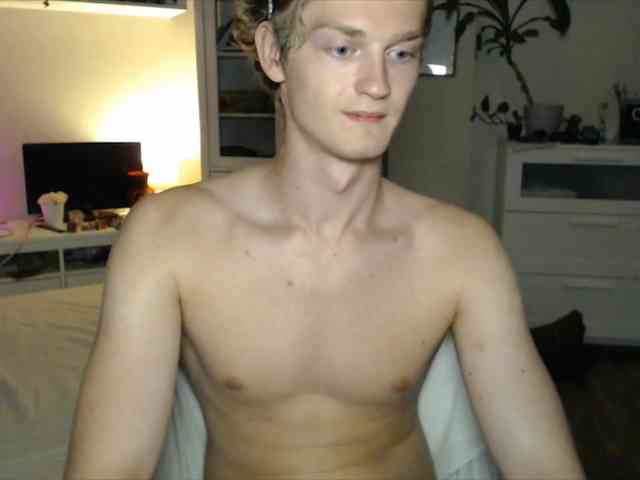 DanielYumm Sex Cam Show