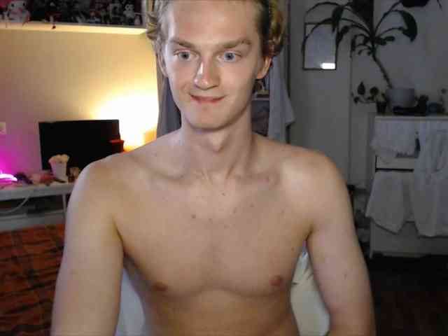DanielYumm Sex Cam Show