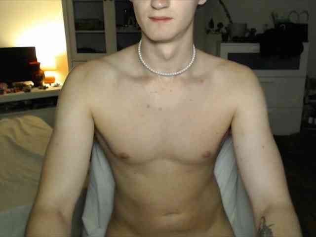 DanielYumm Sex Cam Show